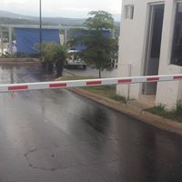 Instalación de Barrera Vehicular  en Colinas de  Tonala