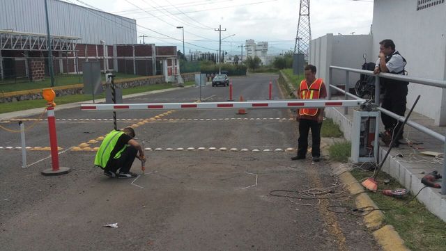 Realizando un loop para detectar vehiculos