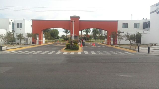 INSTALACION DE CCTV CONTROL DE ACCESO JARDINES DEL VALLE