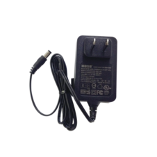 Fuente de Poder Regulada / 12Vcd / 2 Amp / Tipo Jack / Ideal para cámaras epcom y Hikvision / Soporta DVR´s TURBOHD