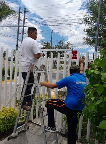 INSTALACION DE CIERRAPUERTA Y CHAPA ELÉCTRICA