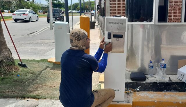 MODULO DE BOLETERA PARA ESTACIONAMIENTO CON CODIGO QR