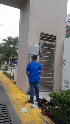 Instalación de lectora Uhf  de 10 metros de alcance para tag