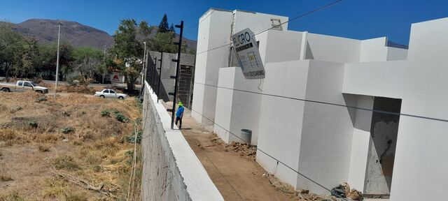 INSTALACION  DE CERCO ELECTRIFICADO